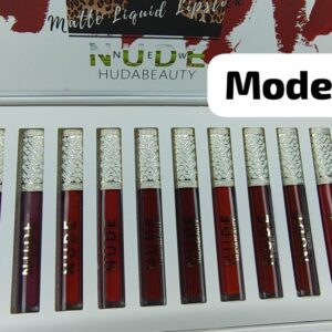 SET DE 12 LABIALES LIP GLOSS MATTE HUDA BEAUTY